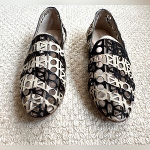 Loeffler Randall unique calf hair flats. Black and Beige.  Size 7.